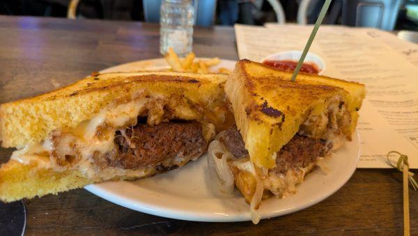 Patty melt. A-Okay with ketchup. Bar food. Basic.