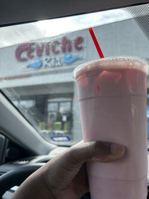 Strawberry horchata