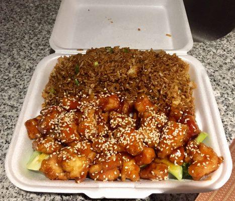 Sesame Chicken w/ fried rice dinner combo. 5 Stars