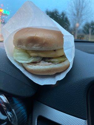 Single Deluxe Cheeseburger with grilled onions