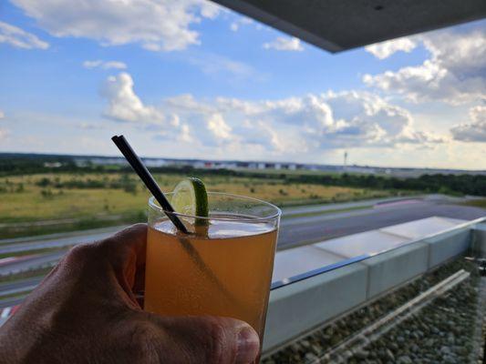 Cocktails and views of airplanes