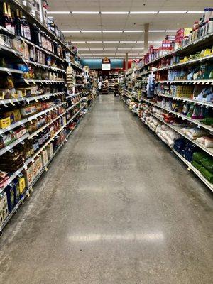 ShopRite Wallingford CT. A bit dirty, messy, not the cleanest, not the best.