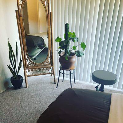 Clients love our peaceful and boho vibe for a relaxing massage.