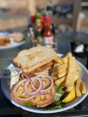 Fish sandwich... lotta bread!