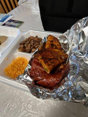 Quesadilla plate with quarter pound of sausage, plate came with 3 quesadillas and 2 sides.