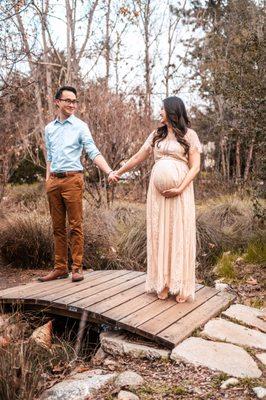 Maternity session shot by Adrian Wong Media