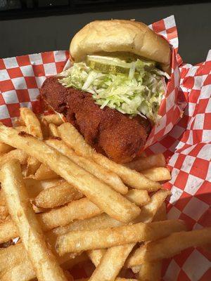 Fried fish sandwich (medium spicy) with fries