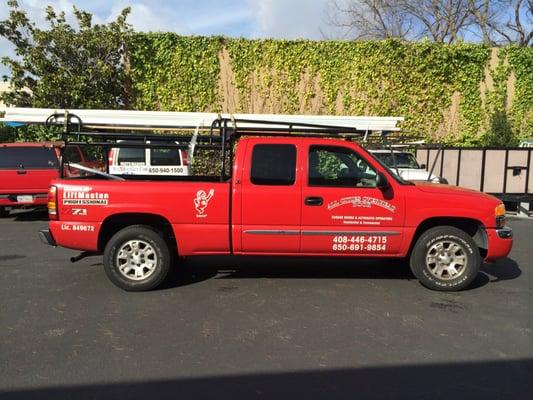 All Cities Overhead Door, your local garage door company. Quality garage door repairs and installations for over 20 years.