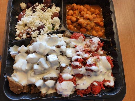 Combo Rice Platter (Gyro/Lamb and Chicken)