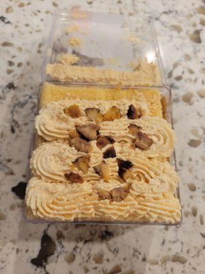 Caramel chestnut cake