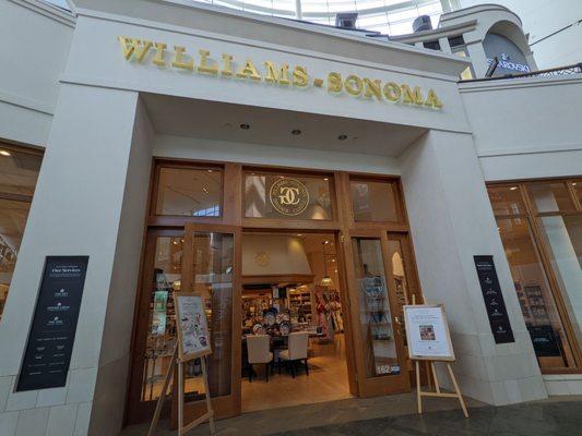 Williams-Sonoma