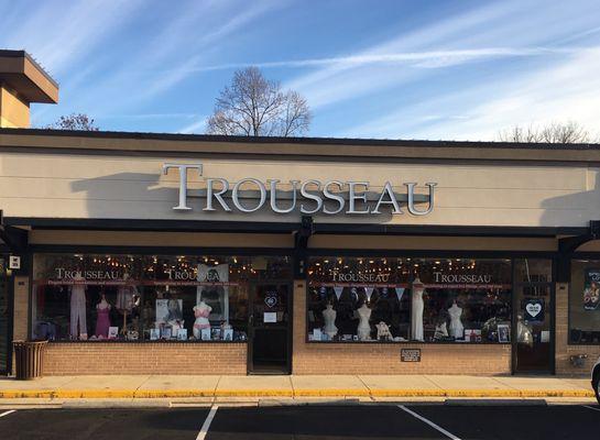 Trousseau Store