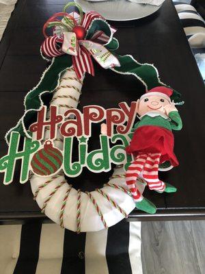 Elf Hanger