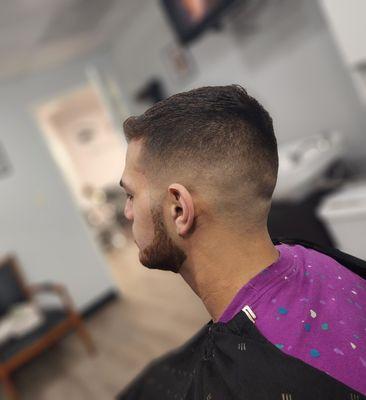 Sharp fade