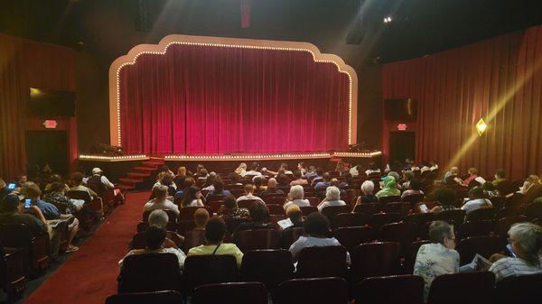 View from the rear left side of the theater.