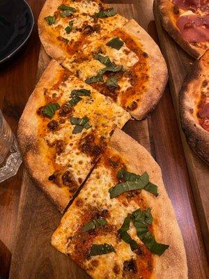 Margherita pizza