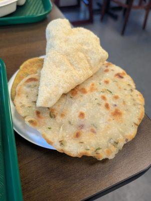 Breads... Uthappam, pappadam