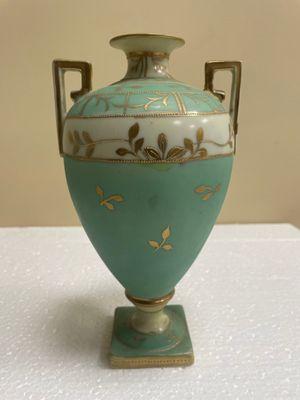 An antique vase 1920's