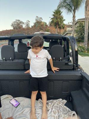 Rollin with the Stereo Depot Shirt on brand new Jeep gladiator