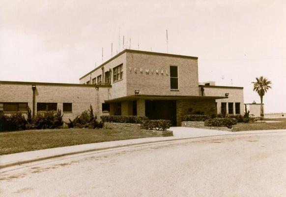 Scholes International at Galveston Airport (GLS)