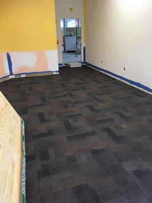 Commercial carpet tile installation. Call for Fee Quote (773) 570-4224