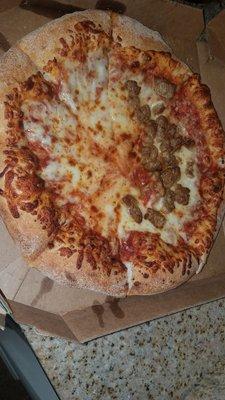 Medium Italian sausage & cheese pizza