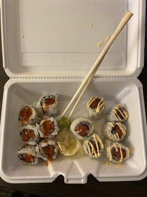 Spicy tuna and spicy salmon rolls