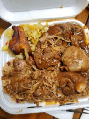 Brown stew chicken