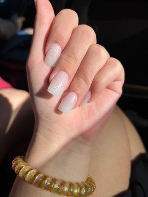 nails