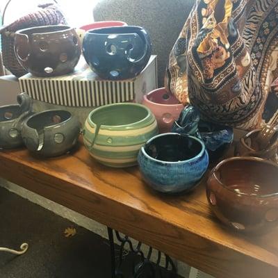 Yarn bowls