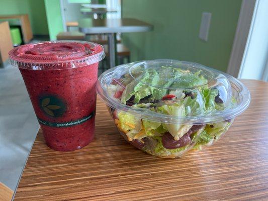 Salad bowl with ultimate berry smoothie