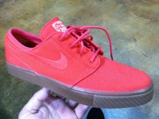 Stefan Janoski (Hot Pink).