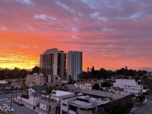 Sunrise from Strauss