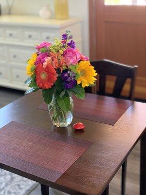 Perfect size for my little table! So cheerful and colorful! I could t be happier. Thank you