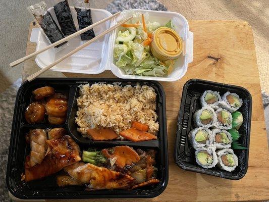 Combo meal Shrimp and Salmon, with mixed vegetables, rice, side salad and Alaska roll.