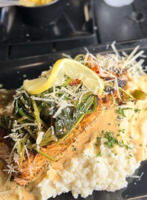 Salmon & Grits