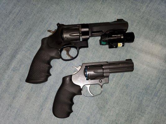 That's my Colt next to my hubby's S&W TR 88