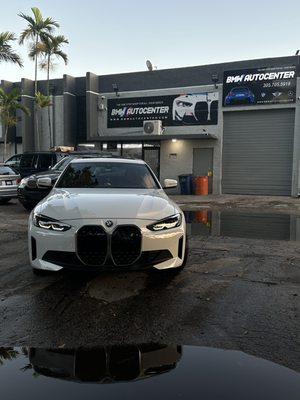 BMW Auto Center