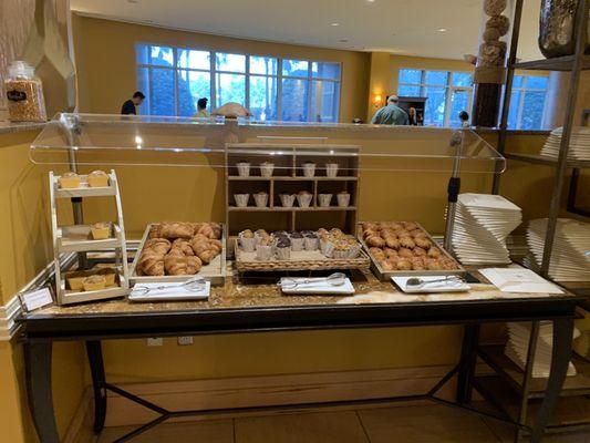 Breakfast Buffet - pastries