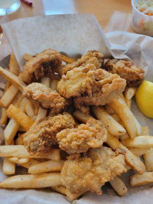 Fried fresh Oysters