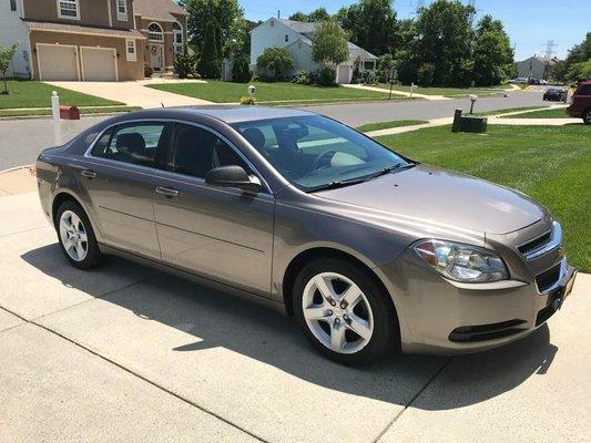 2010 Cheby Malibu.  Rides like a dream.