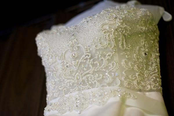 details of the dress!