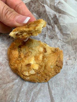 White chocolate macadamia nut cookie