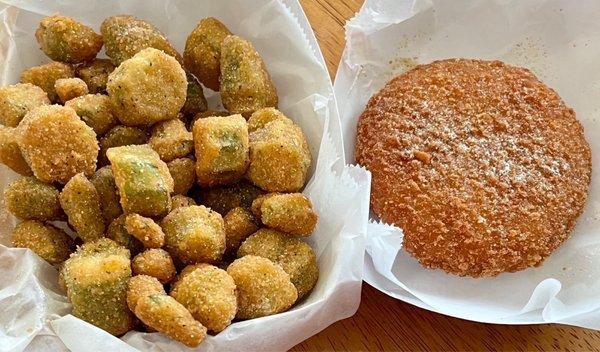 Homestyle fried okra and crab cake. All EXCELLENT @ #LouisianaFish&Chicken