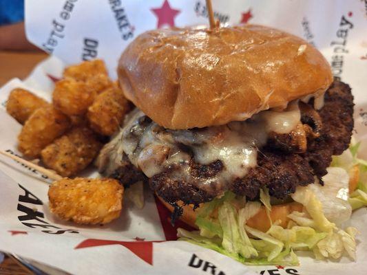 Mushroom Swiss Burger w Tater Tots