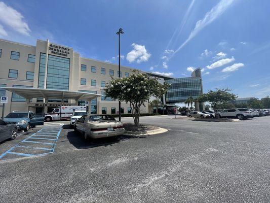 Woodlands Medical Specialists-Airport Medical Park