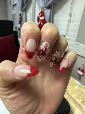 Christmas nails with poinsettia