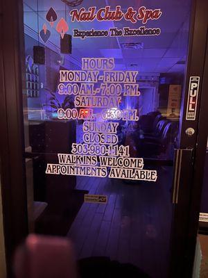 Door sign saying they're open until 7pm