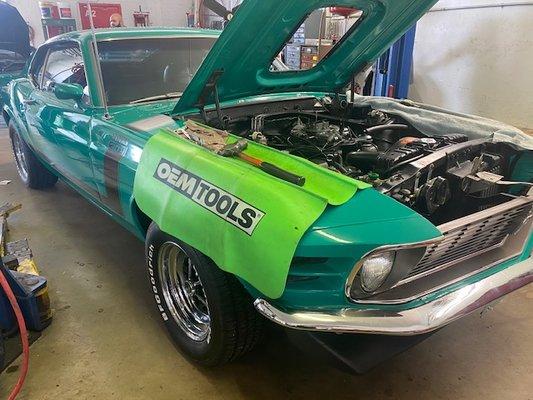 TLC ON THE BOSS  302