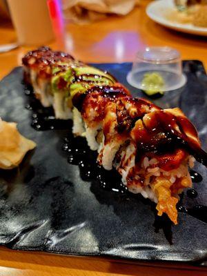 Black widow roll